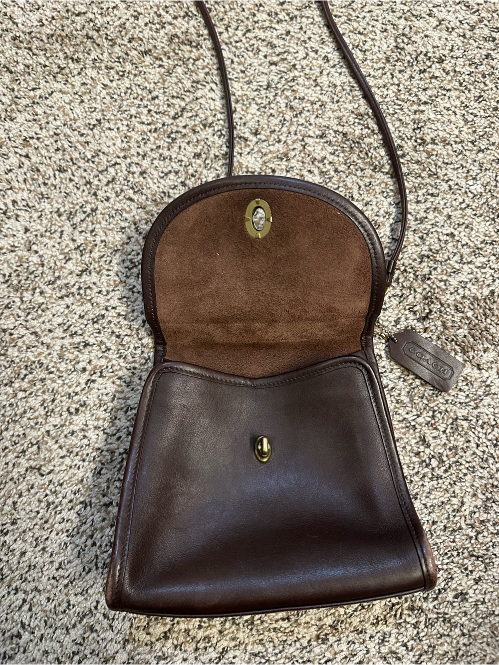Vintage Coach Regina Bag - Mahogany Brown - Picture 10 of 15
